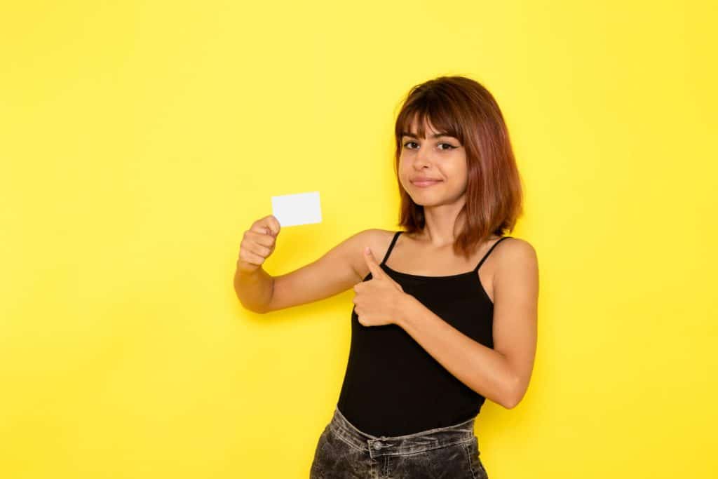 mujer-gana-demanda-contra-elektra